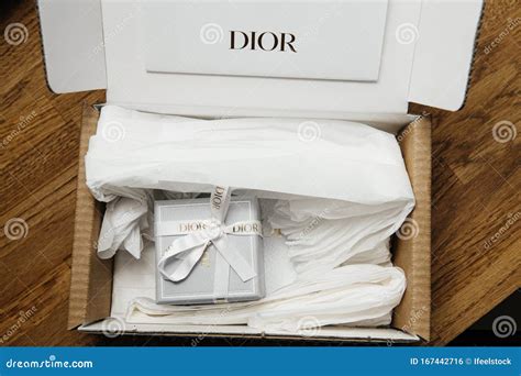 dior shipping costs|dior next day delivery.